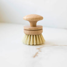 Load image into Gallery viewer, Vintage Wooden Dishwashing Brush
