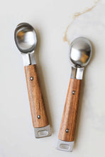 Load image into Gallery viewer, Heirloom Ice Cream Scoop
